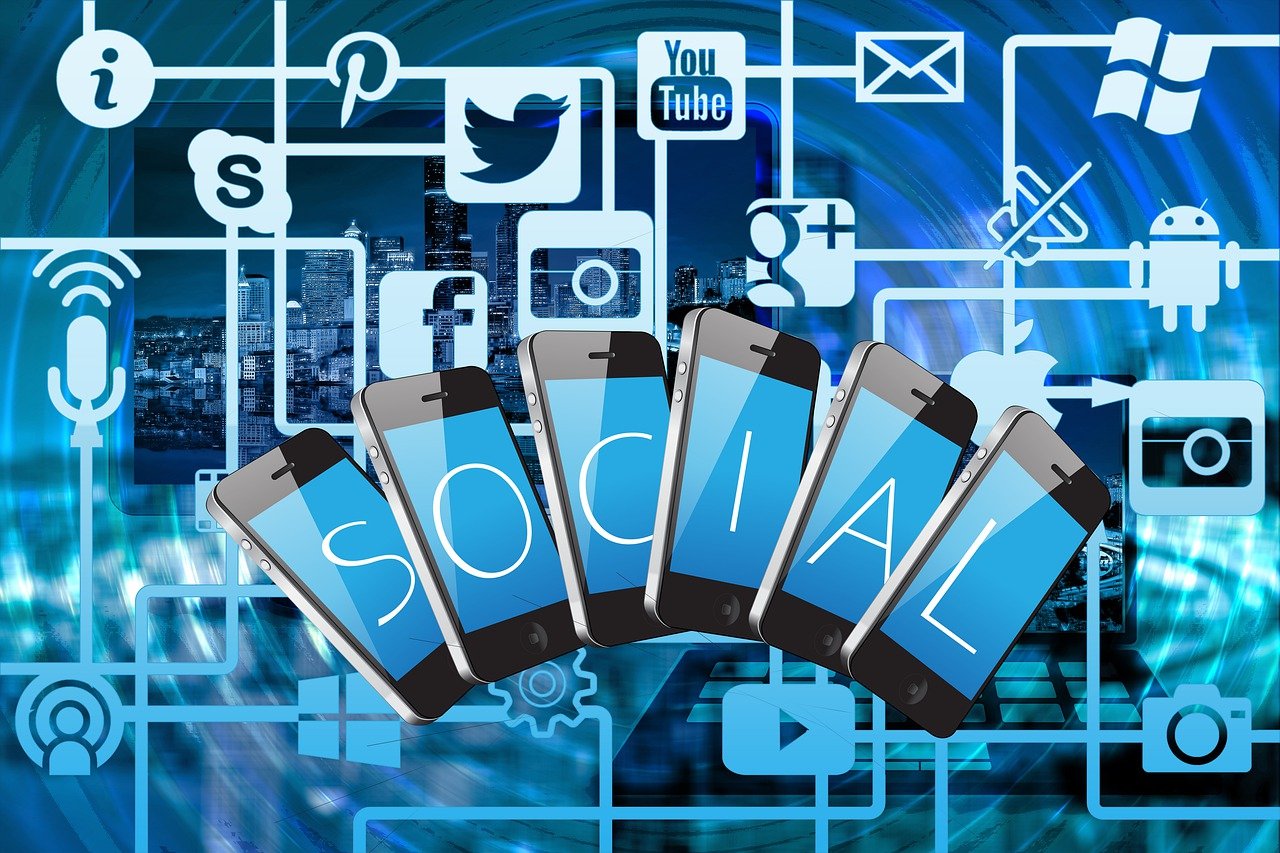 entdecken sie, wie social media ihr unternehmen voranbringen kann. tipps, trends und strategien für erfolgreiches social media marketing und effektive online-kommunikation.