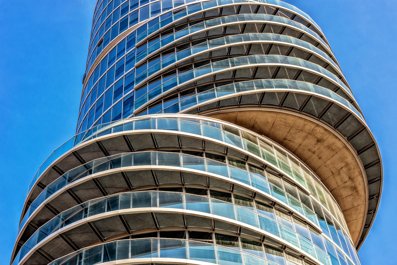 entdecken sie aktuelle trends und entwicklungen auf dem immobilienmarkt. erfahren sie alles über kauf, verkauf und investitionen in immobilien in deutschland.