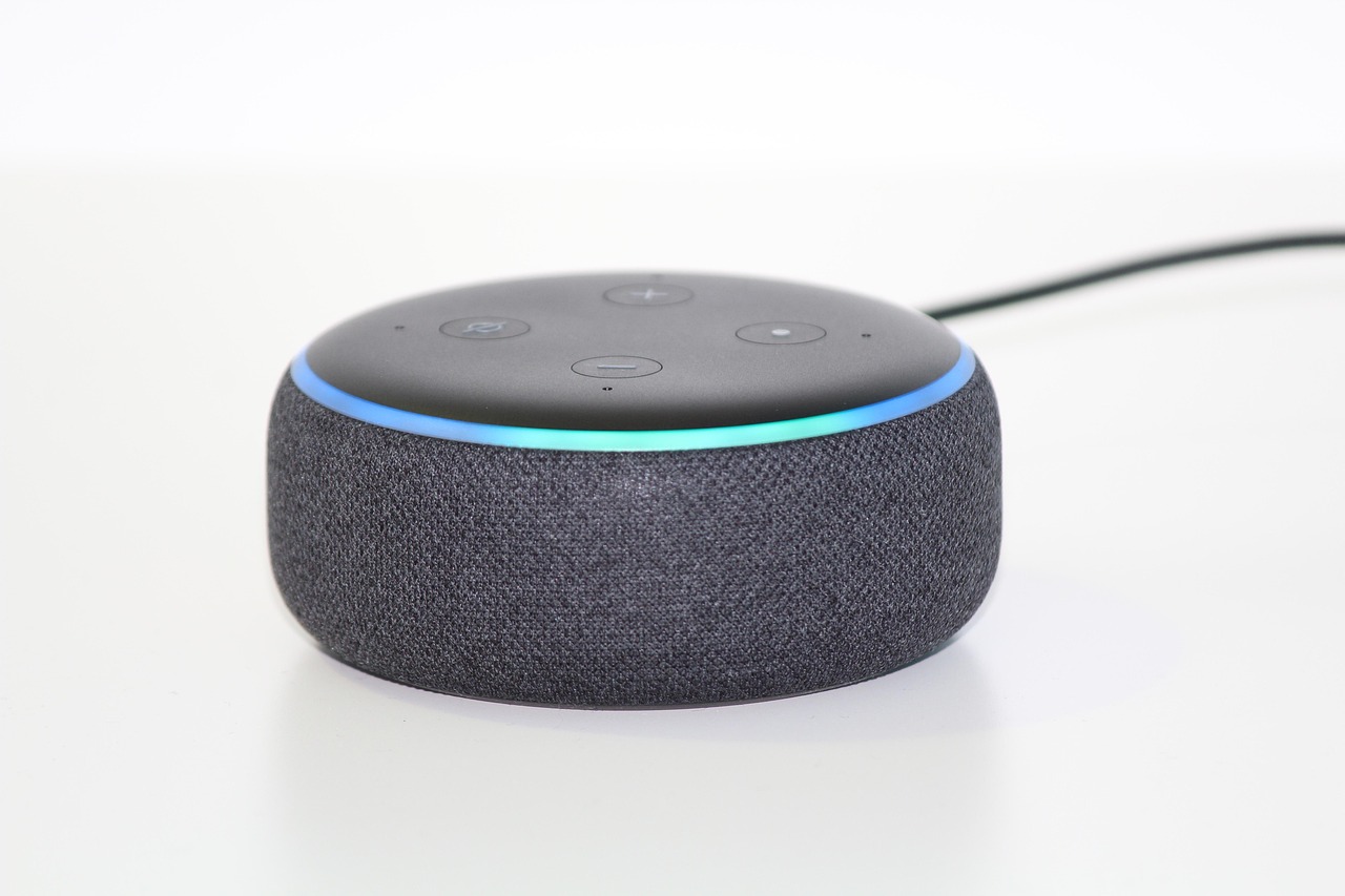 entdecken sie moderne smart home systeme für mehr komfort, sicherheit und energieeffizienz in ihrem zuhause. vergleichen sie die besten lösungen und finden sie die passende technologie für ihre bedürfnisse.